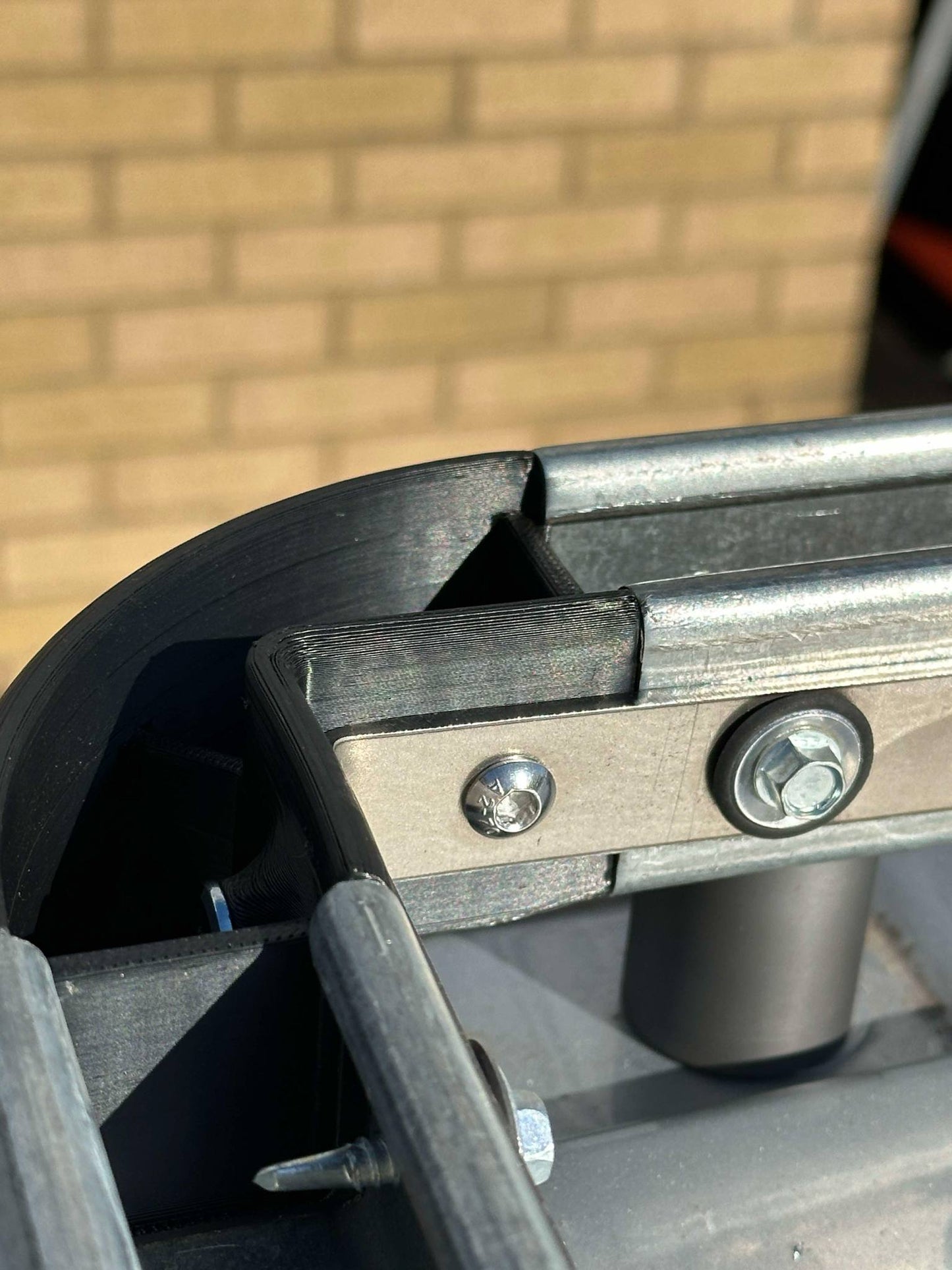 Unistrut Roof Rack - 90° Elbow